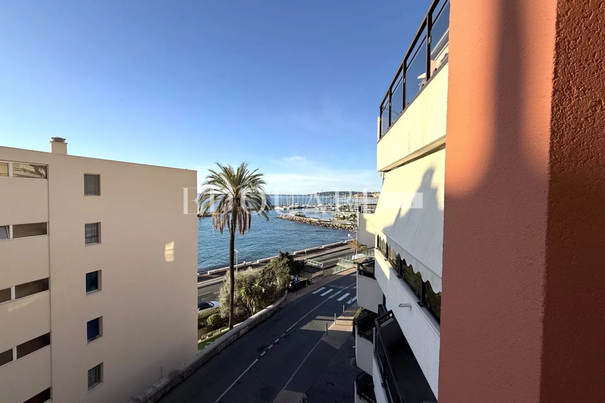 Appartement de luxe à vendre à Menton, 299 000 €, Photo 3