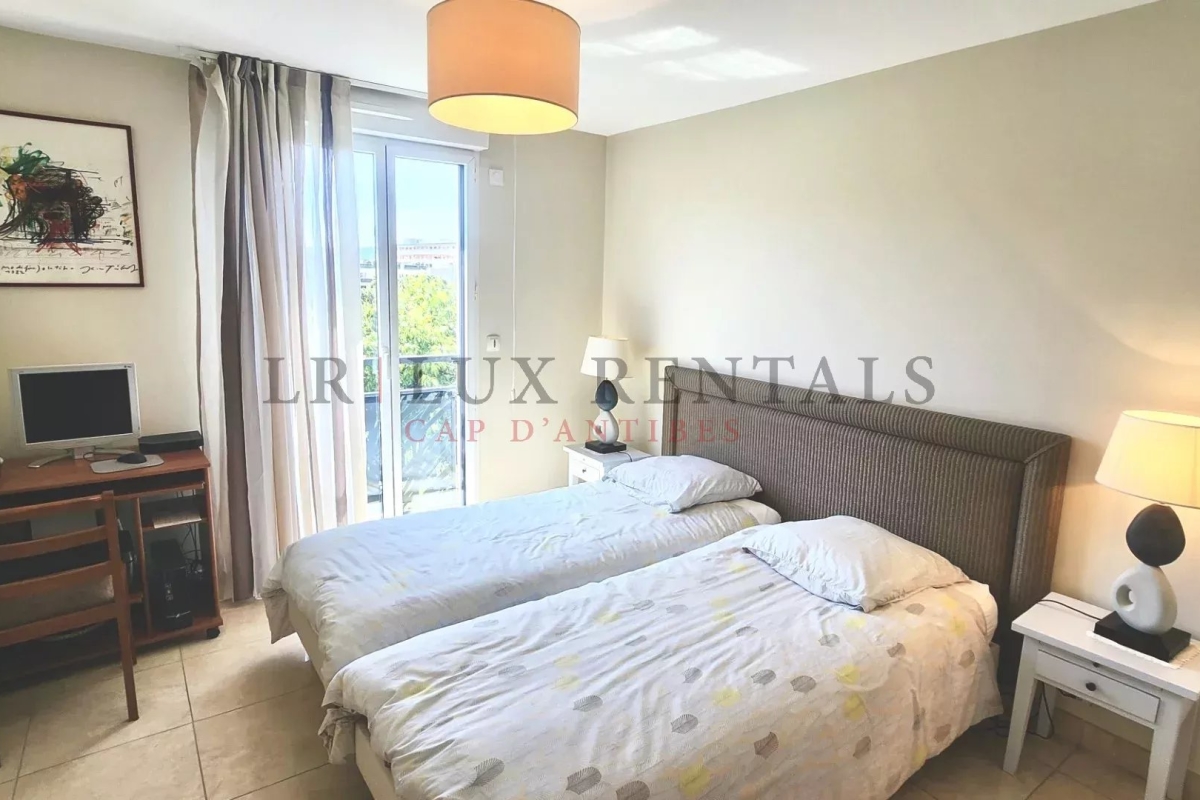 Luxury Apartment for sale in Juan-les-Pins, 795 000 €, Photo 7