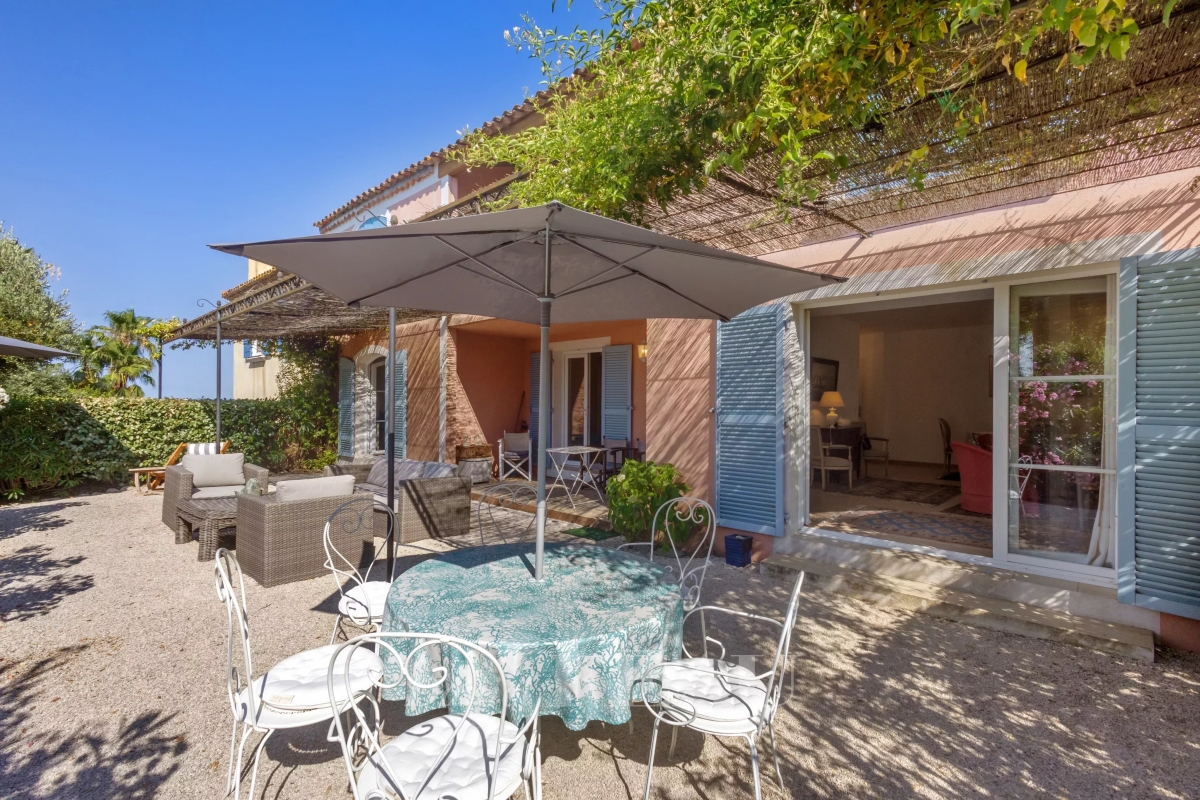 Luxury Apartment for sale in Gassin, 645 000 €, Photo 2