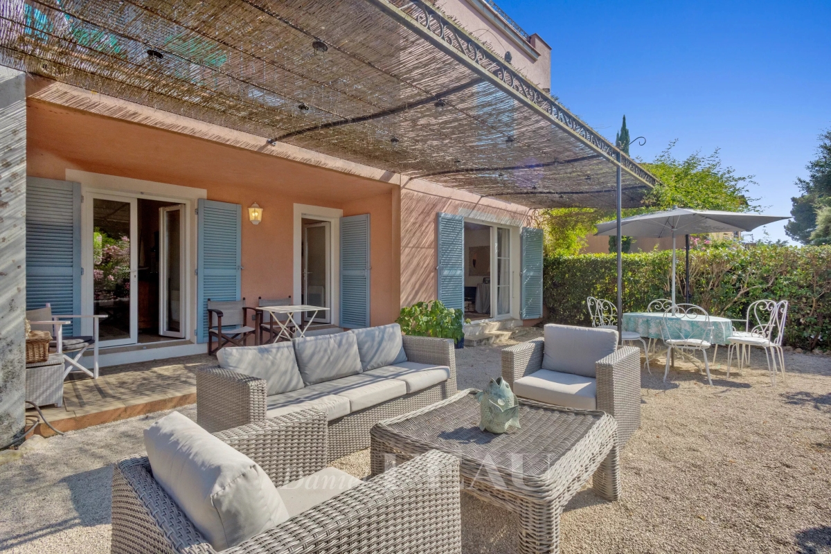 Luxury Apartment for sale in Gassin, 645 000 €, Photo 3