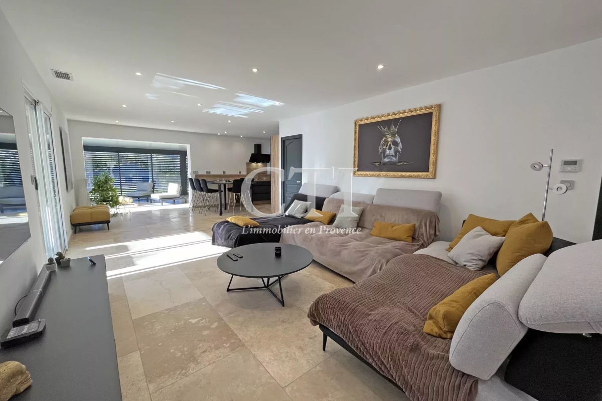 Maison de luxe à vendre à Vaison-la-Romaine, 538 000 €, Photo 4