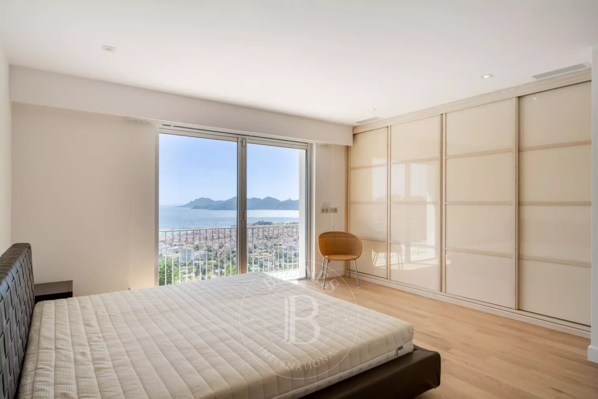 Luxury House for sale in Cannes, 4 790 000 €, Photo 7