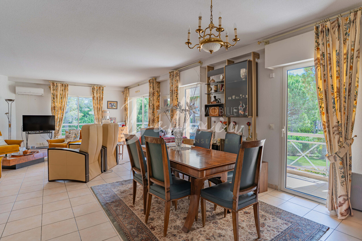 Luxury Apartment for sale in Saint-Raphaël, 930 000 €, Photo 6