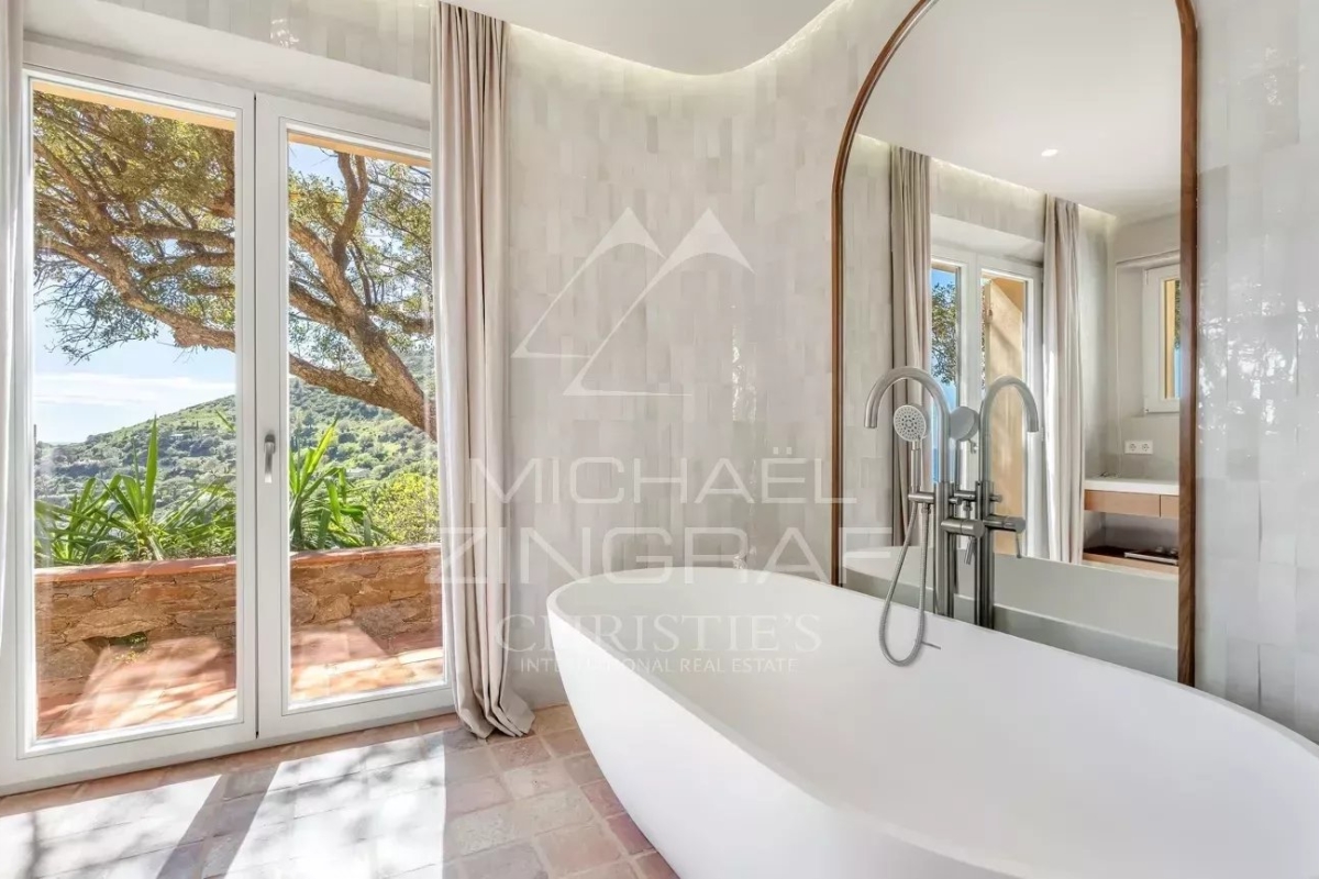 Luxury House for rental in Ramatuelle, 24 200 €, Photo 7