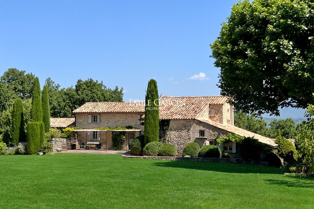 Maison de luxe à vendre à Saignon, 2 200 000 €, Photo 1