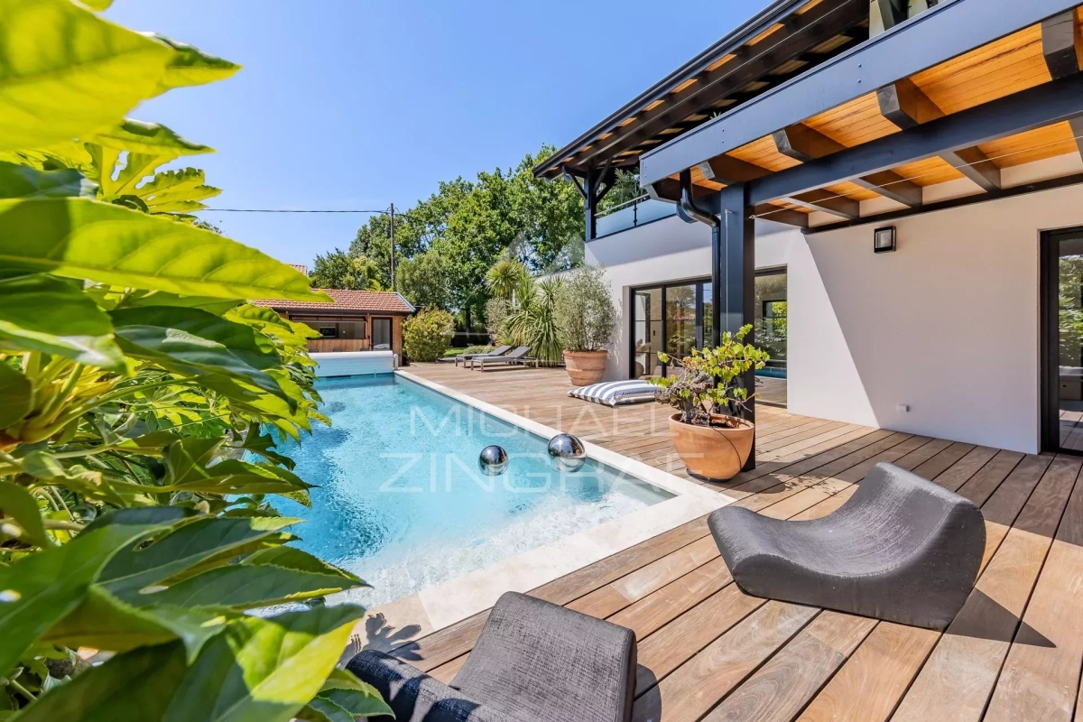 Luxury House for sale in Gujan-Mestras, 2 390 000 €, Photo 2