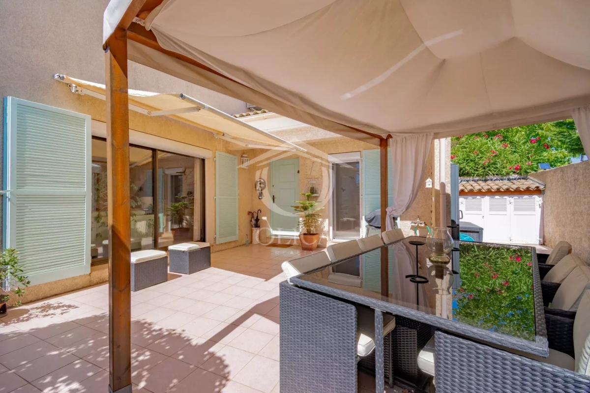 Maison de luxe à vendre à Villeneuve-Loubet, 1 090 000 €, Photo 7