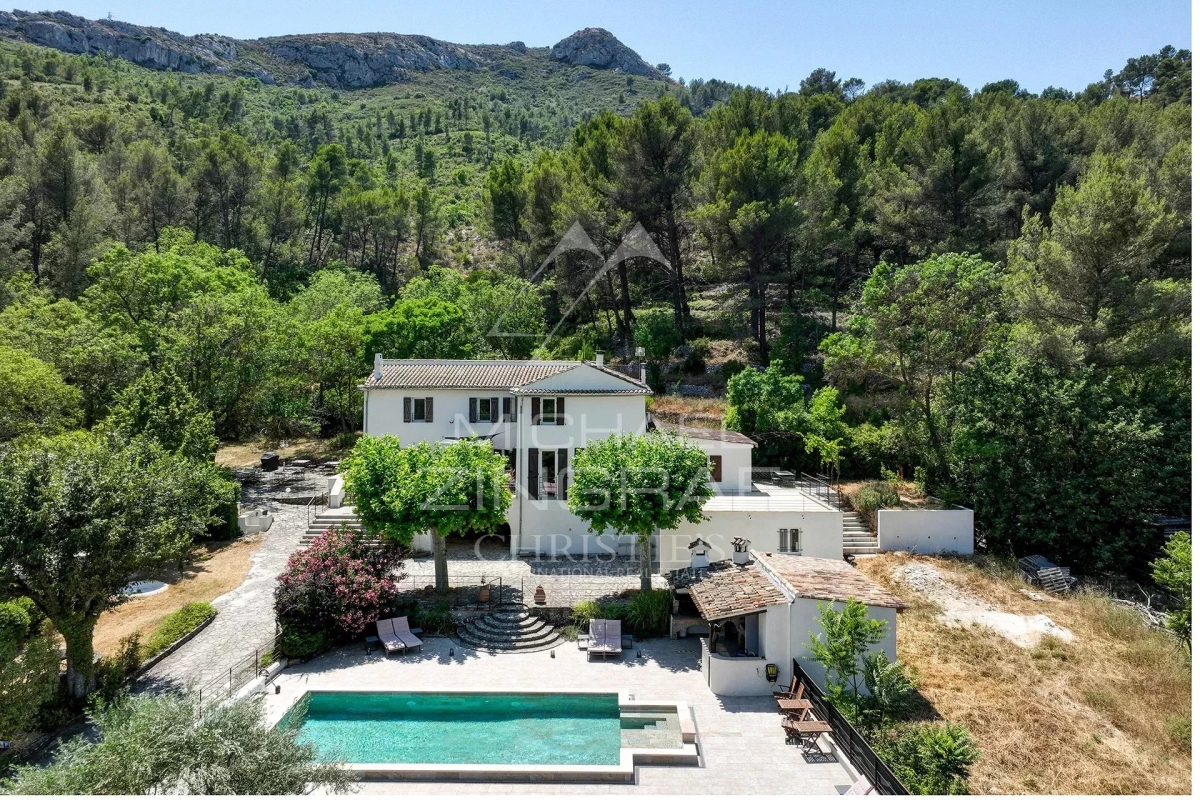Maison de luxe à vendre à Auriol, 2 320 000 €, Photo 1