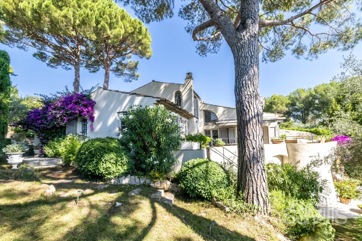 Maison de luxe à vendre à Valbonne, 1 740 000 €, Photo 3