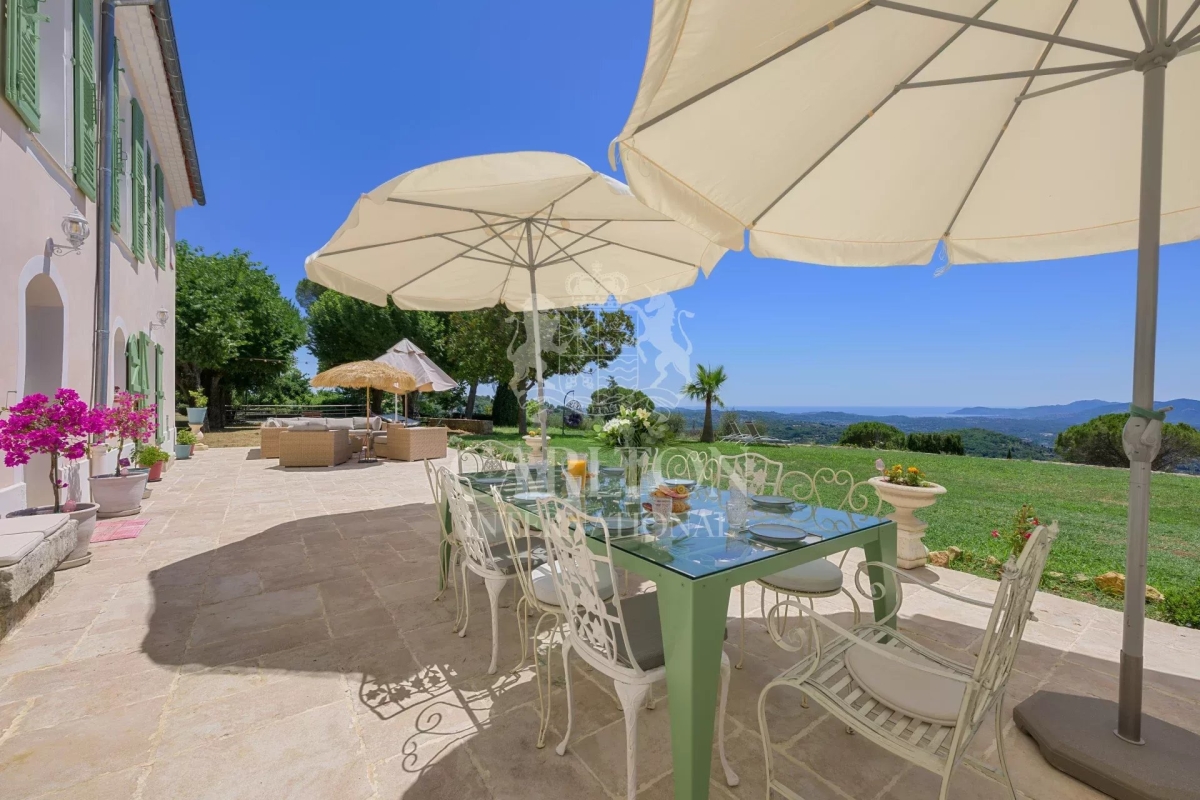 Luxury House for sale in Grasse, 4 900 000 €, Photo 1