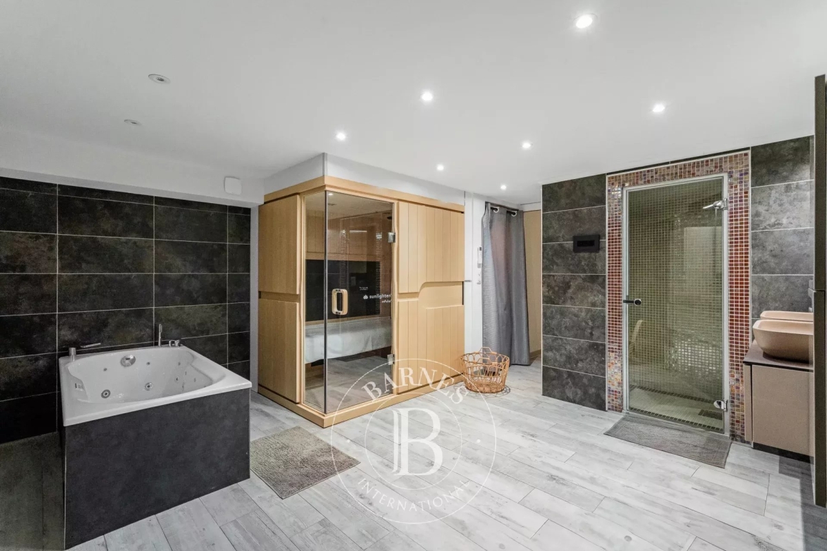Luxury Apartment for sale in Grimaud, 698 000 €, Photo 6