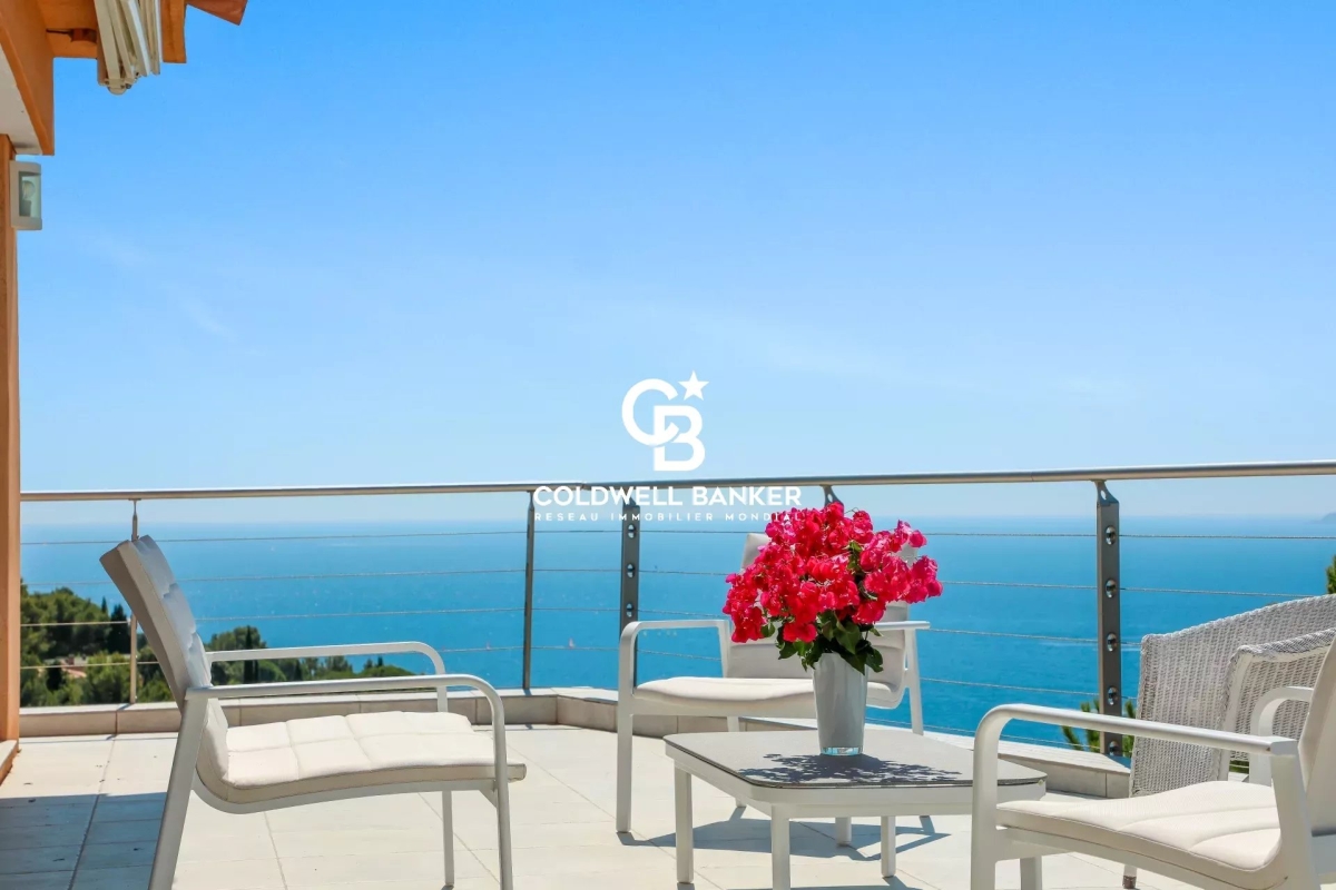 Luxury House for sale in Le Lavandou, 3 390 000 €, Photo 1