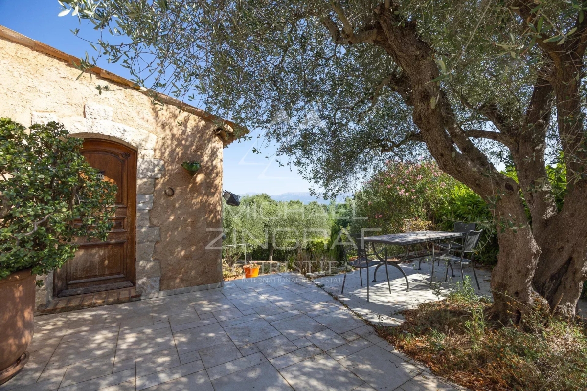 Maison de luxe à vendre à Mandelieu-la-Napoule, 1 090 000 €, Photo 6