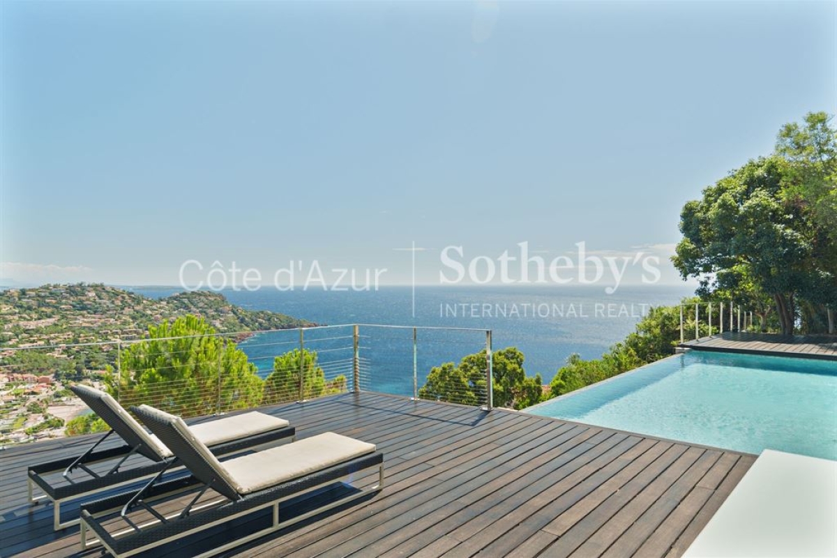 Luxury House for sale in Théoule-sur-Mer, 3 200 000 €, Photo 1