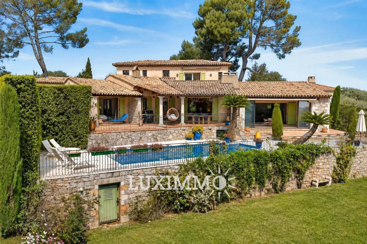 Luxury House for sale in Mougins, 1 890 000 €, Photo 1
