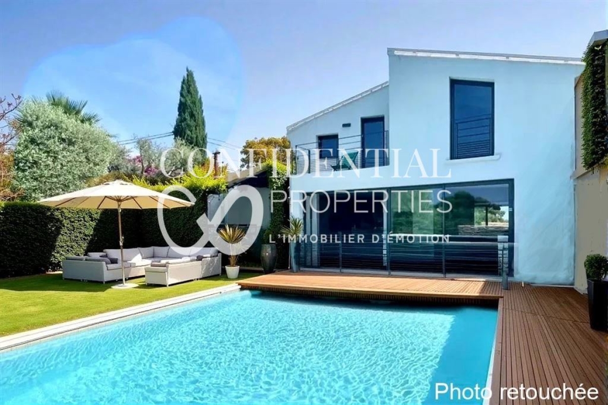Maison de luxe à vendre à Sanary-sur-Mer, 1 650 000 €, Photo 3