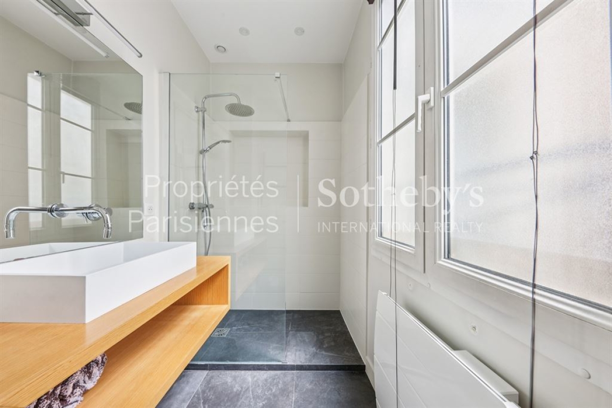 Luxury Apartment for sale in Paris 6Ème, 630 000 €, Photo 6