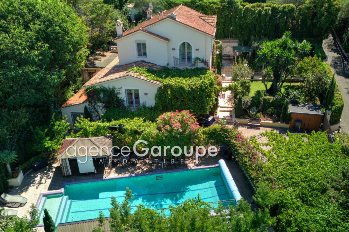 Maison de luxe à vendre à Cap d'Antibes, 3 300 000 €, Photo 1