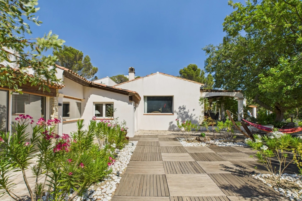 Luxury House for sale in Éguilles, 2 250 000 €, Photo 2