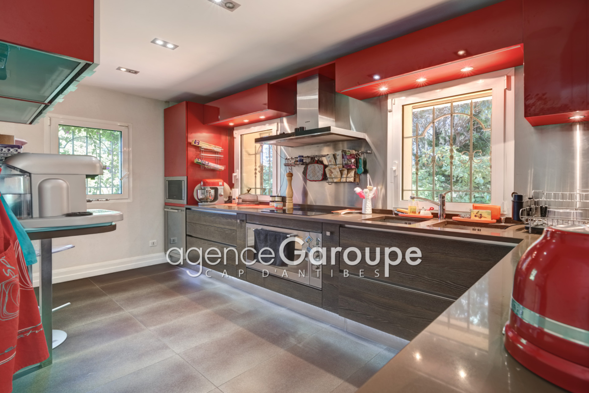 Maison de luxe à vendre à Cap d'Antibes, 3 300 000 €, Photo 7