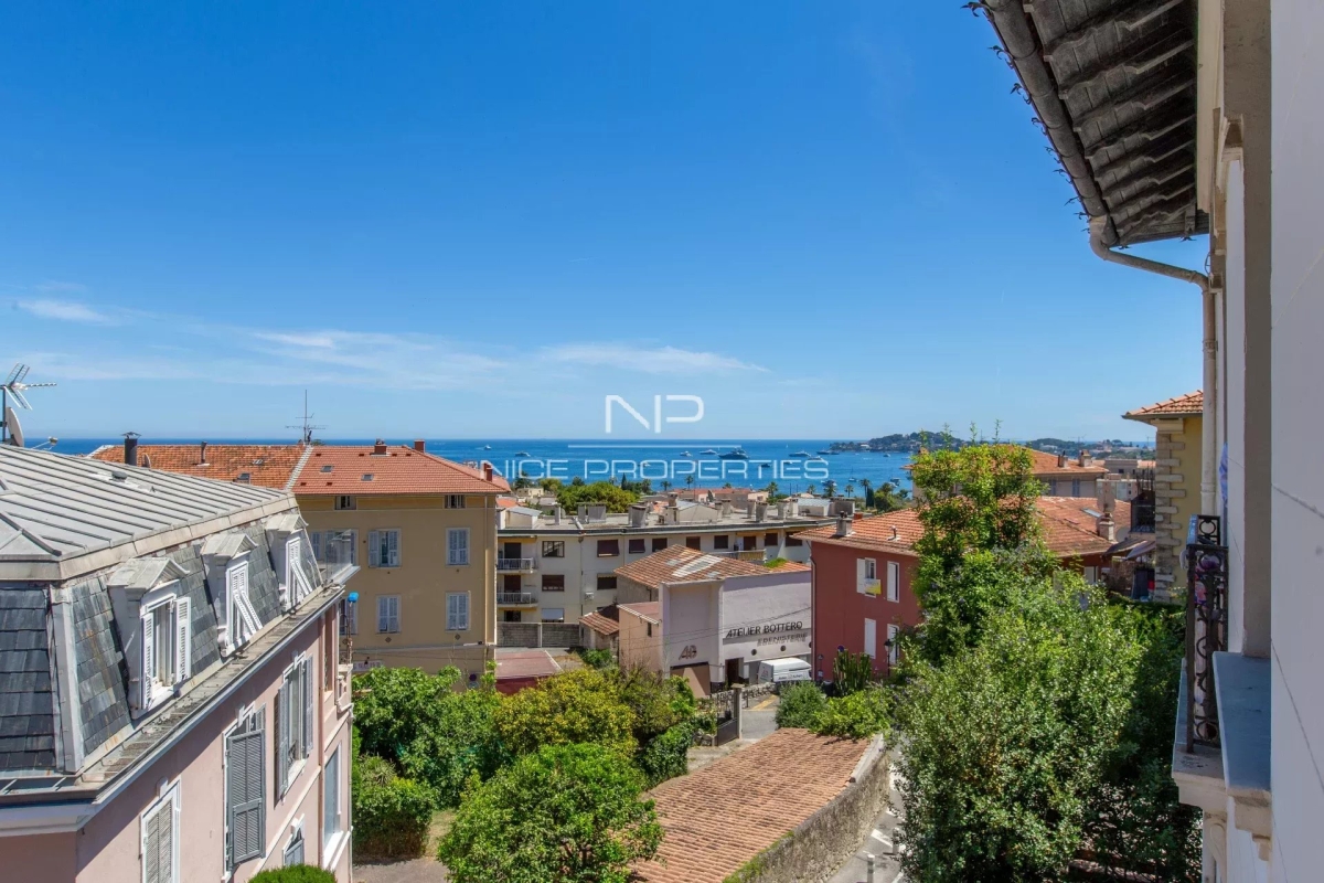 Appartement de luxe à vendre à Beaulieu-sur-Mer, 690 000 €, Photo 1