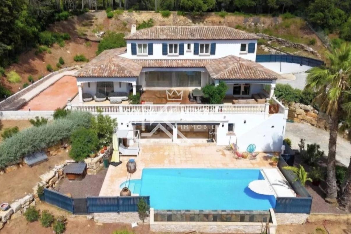 Maison de luxe à vendre à Puget-sur-Argens, 1 340 000 €, Photo 2