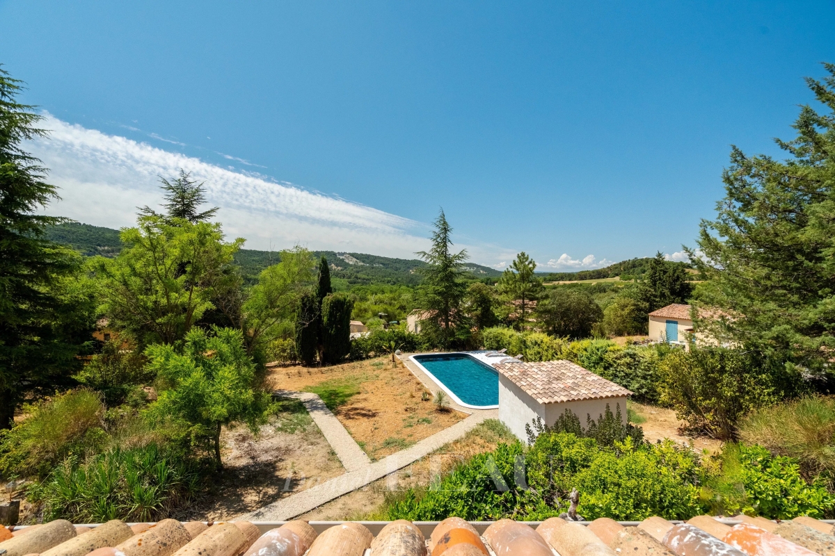 Maison de luxe à vendre à Rustrel, 1 180 000 €, Photo 3