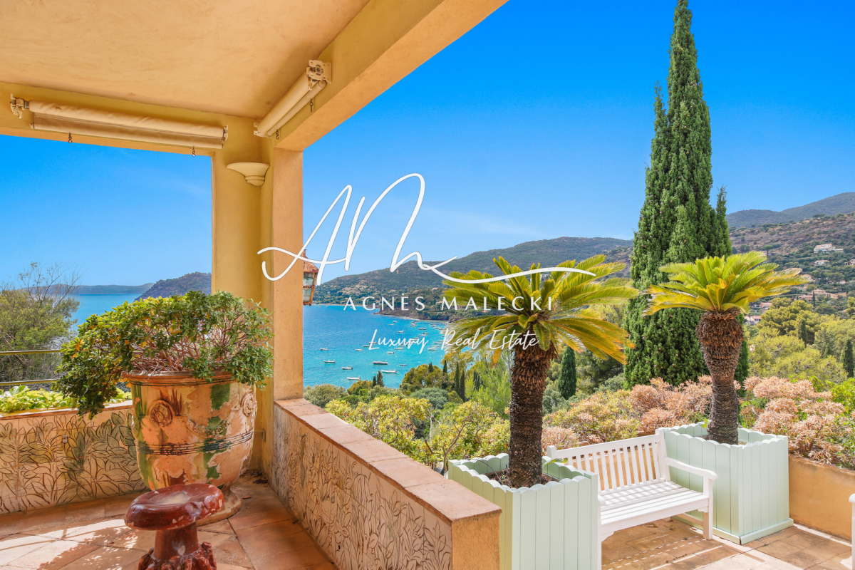 Luxury House for sale in Rayol Canadel sur Mer, 6 500 000 €, Photo 1