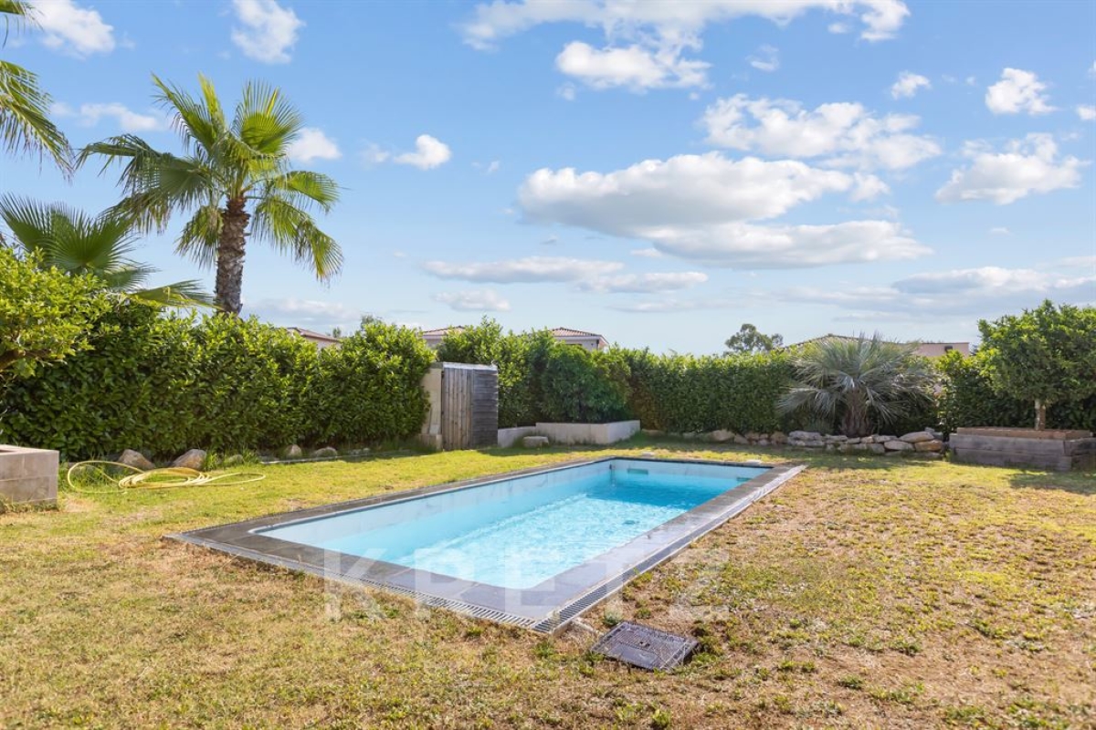 Luxury House for sale in Grimaud, 1 390 000 €, Photo 6