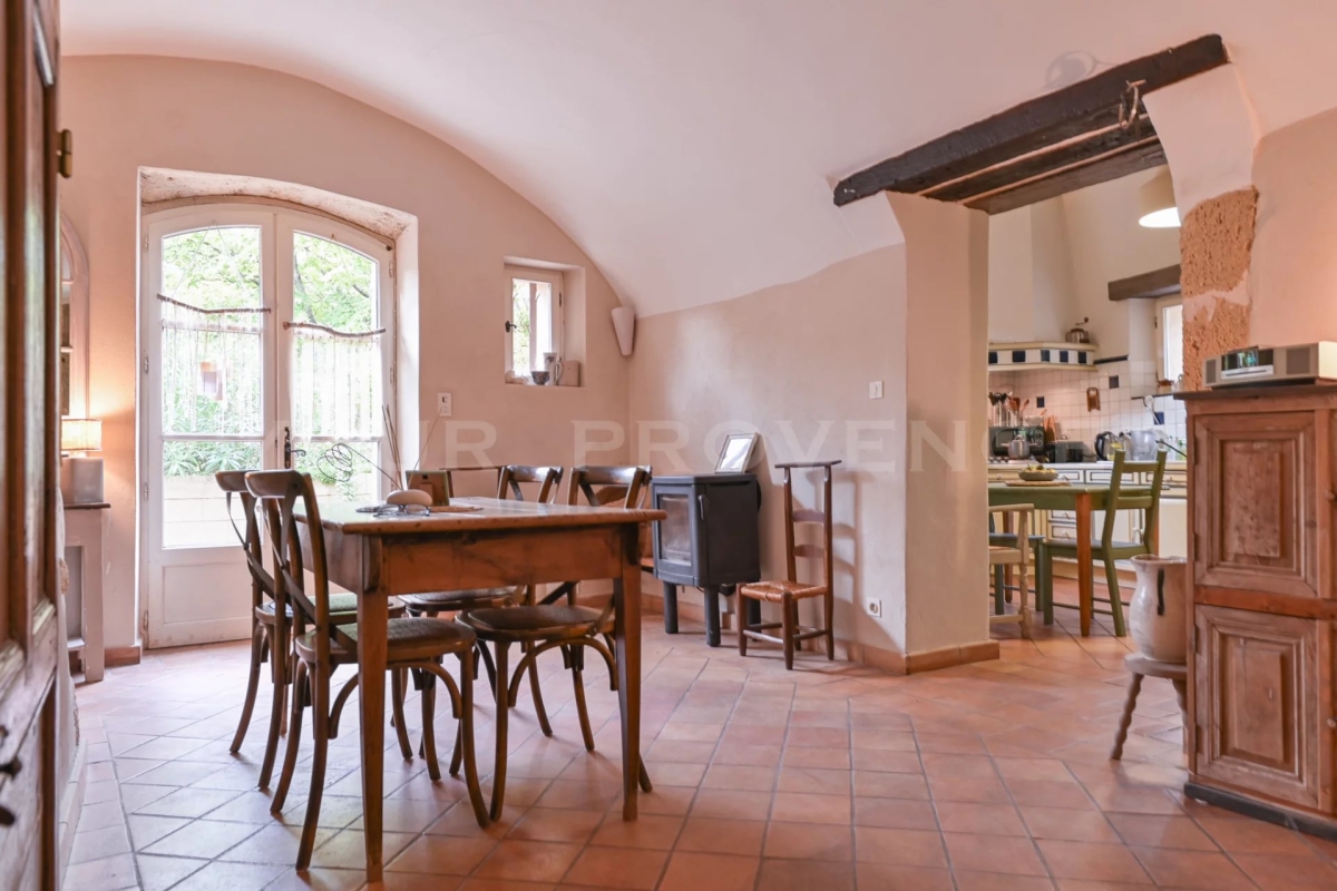 Luxury House for sale in Taillades, 530 000 €, Photo 6