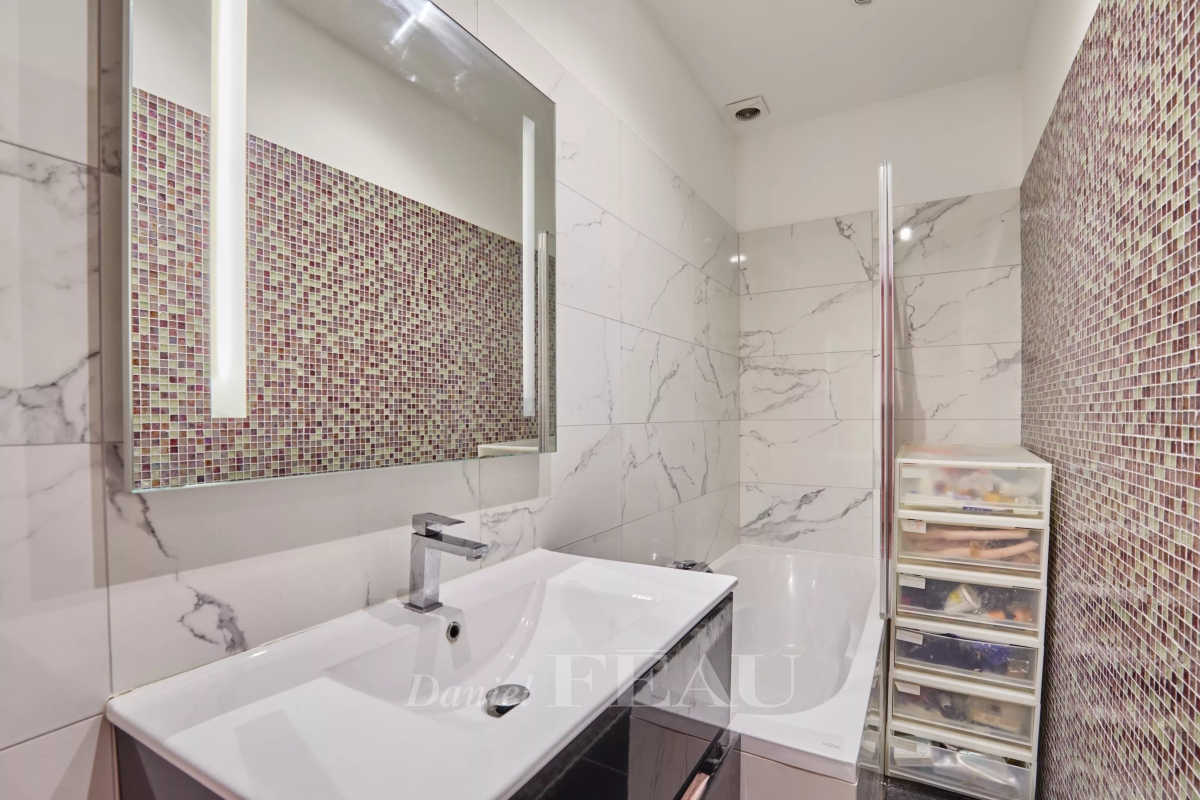 Appartement de luxe à vendre à Paris 7ème, 690 000 €, Photo 7