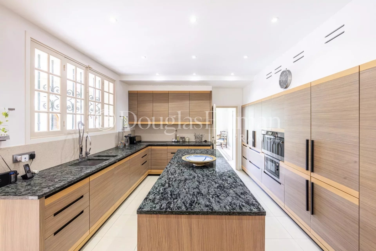 Luxury House for sale in Châteauneuf-Grasse, 3 850 000 €, Photo 7