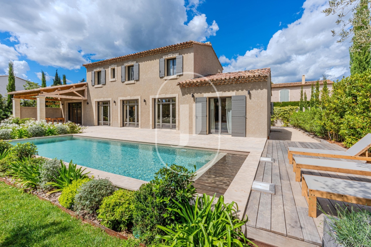 Maison de luxe à vendre à Maussane les Alpilles, 1 690 000 €, Photo 1