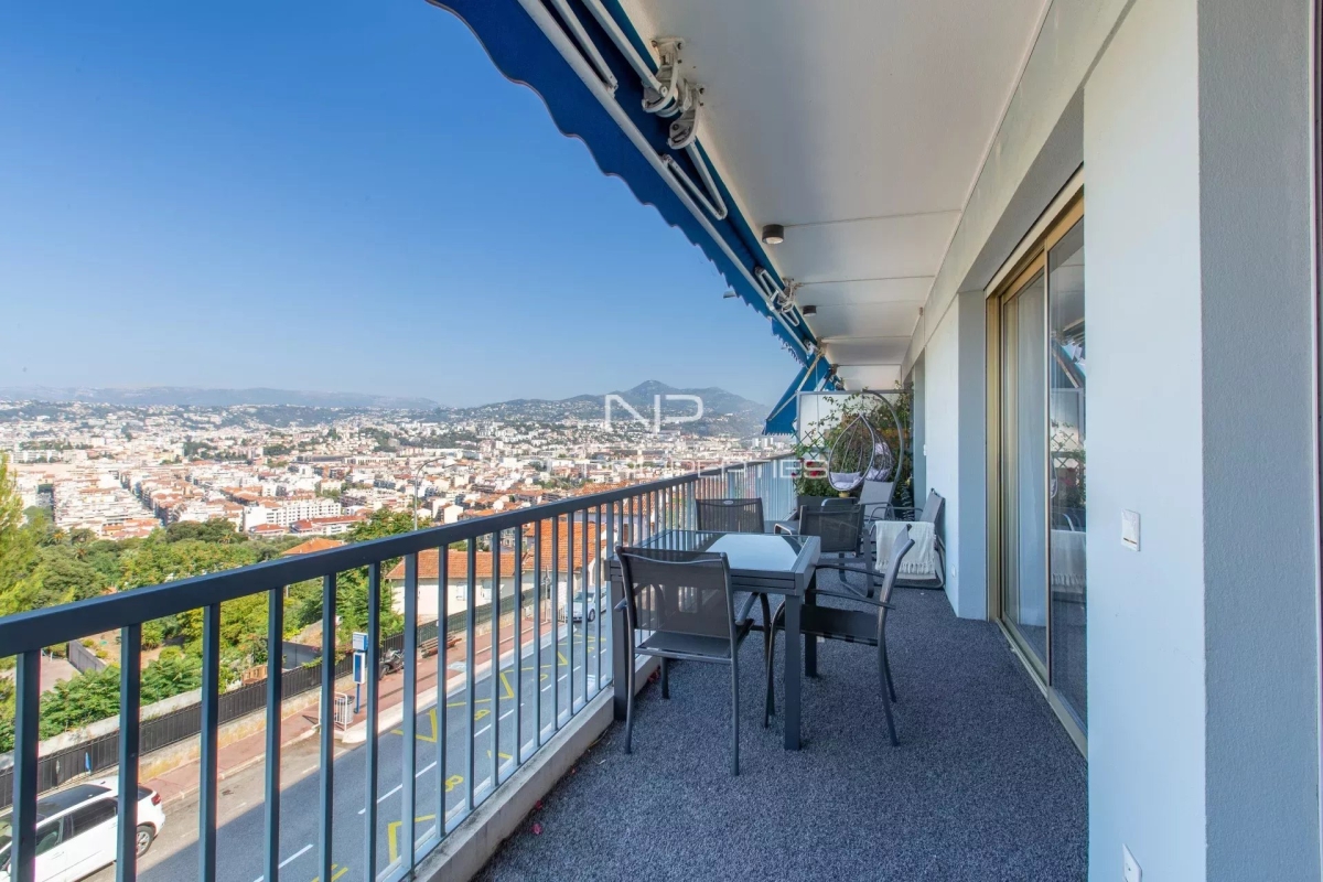 Luxury Apartment for sale in Nice, 890 000 €, Photo 1