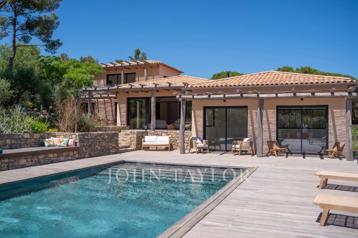 Luxury House for sale in La Croix-Valmer, 3 490 000 €, Photo 1