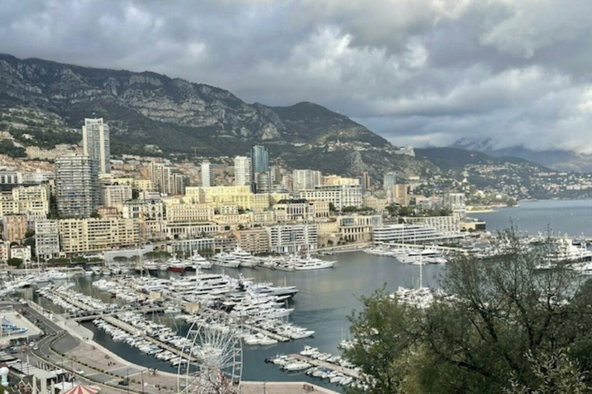Luxury House for sale in Monaco, 40 000 000 €, Photo 1