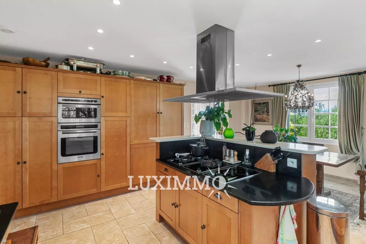 Luxury House for sale in Mougins, 1 995 000 €, Photo 7