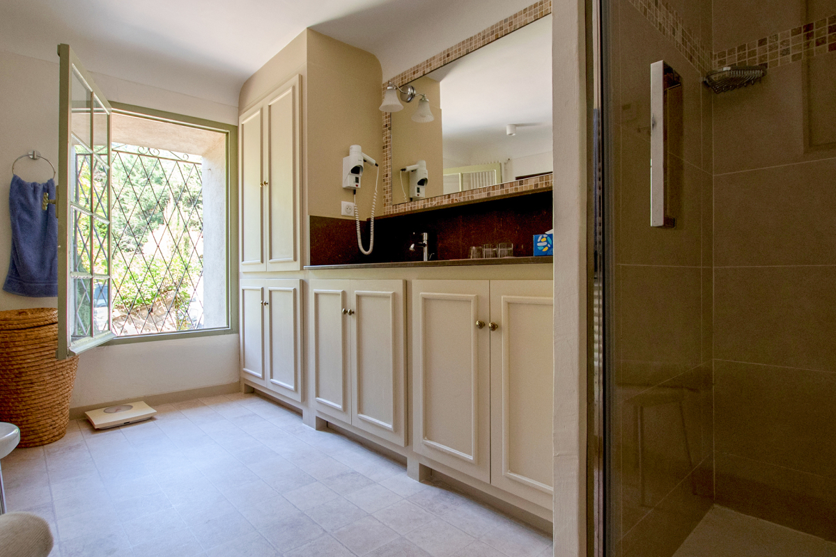 Maison de luxe à vendre à Le Bar-sur-Loup, 895 000 €, Photo 10