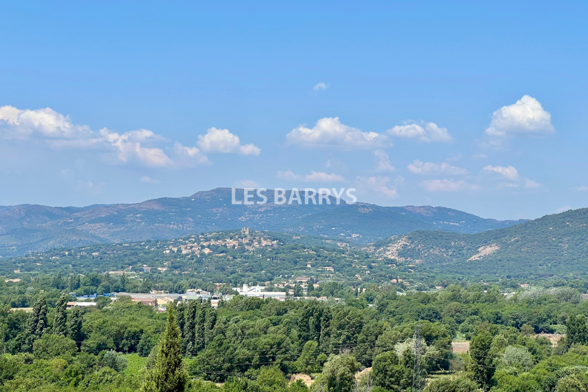Luxury Apartment for sale in Cogolin, 249 000 €, Photo 1