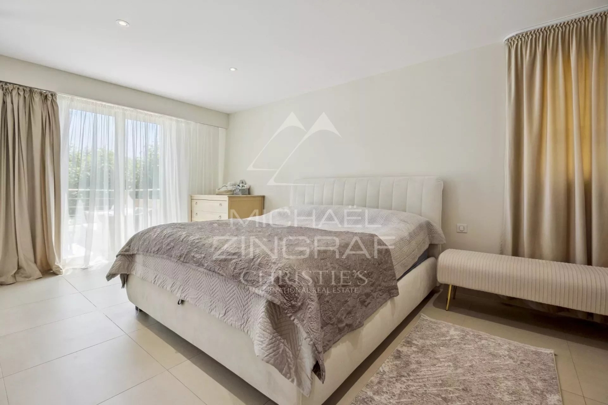 Luxury Apartment for sale in Théoule-sur-Mer, 1 195 000 €, Photo 4