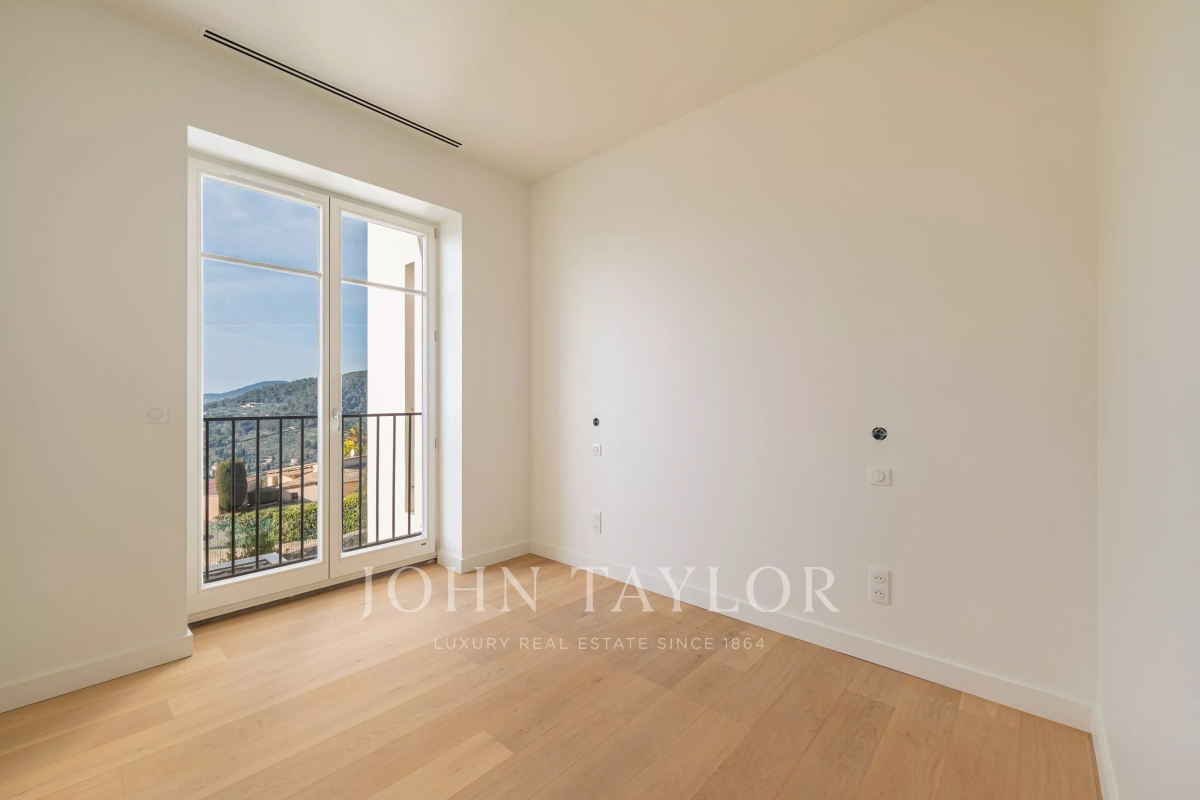 Luxury Apartment for sale in Grasse, 895 000 €, Photo 7