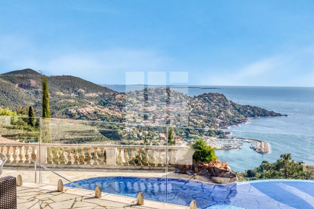 Maison de luxe à vendre à Cannes, 2 700 000 €, Photo 1