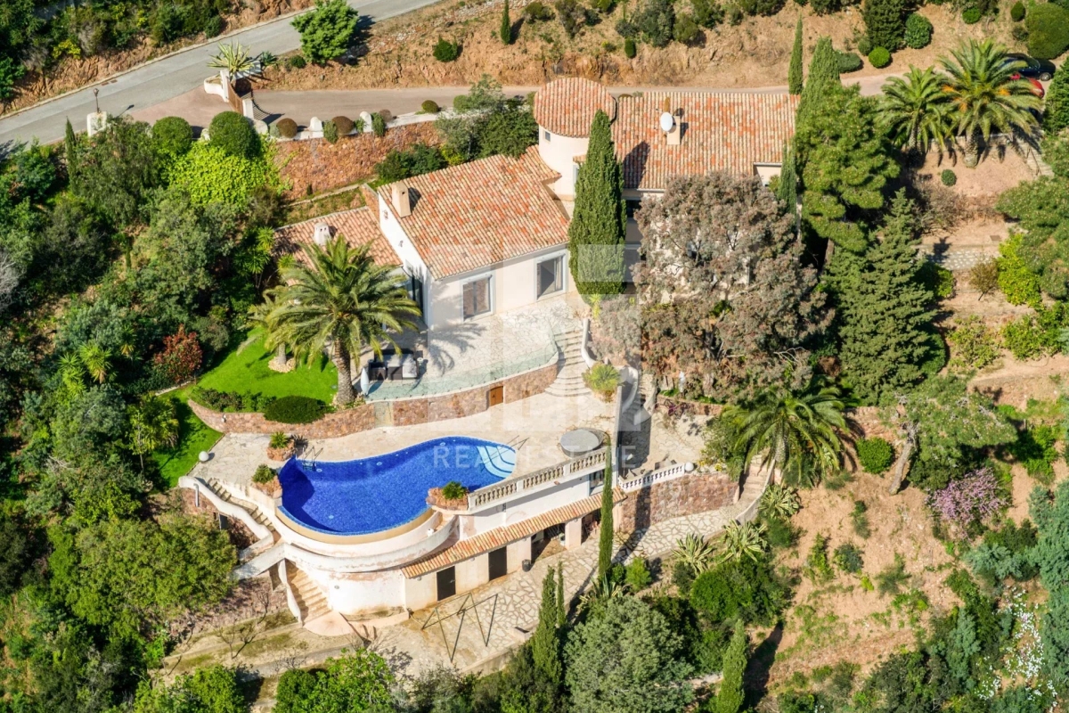 Maison de luxe à vendre à Cannes, 2 700 000 €, Photo 2