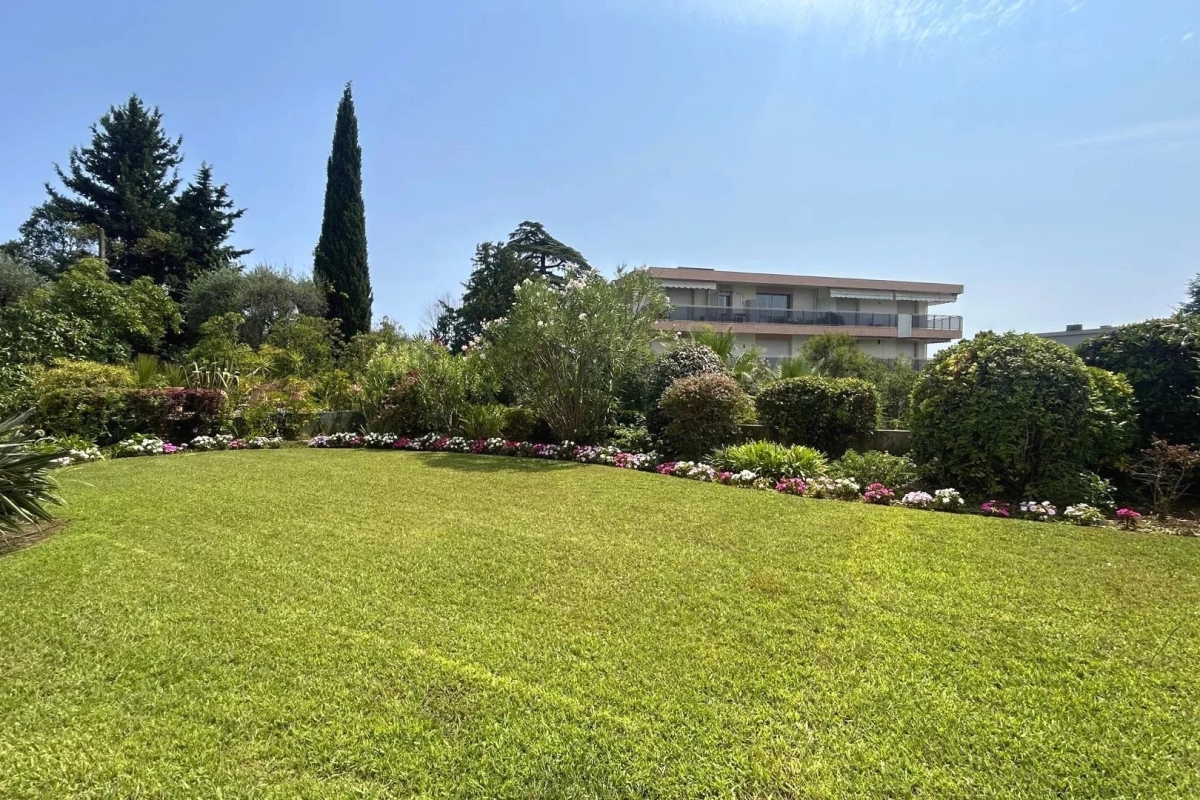 Luxury Apartment for sale in Cannes, 499 000 €, Photo 6