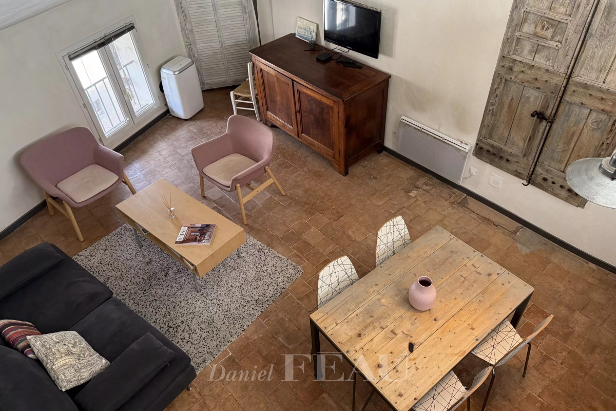 Appartement de luxe à vendre à Lourmarin, 229 000 €, Photo 1