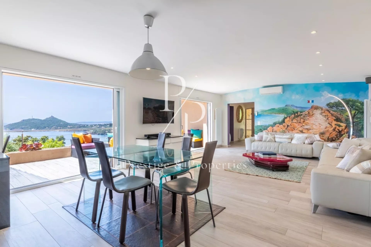 Luxury House for sale in Saint-Raphaël, 2 200 000 €, Photo 2