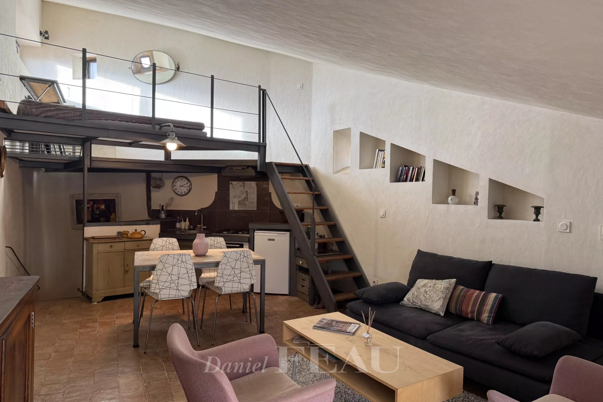 Appartement de luxe à vendre à Lourmarin, 229 000 €, Photo 3
