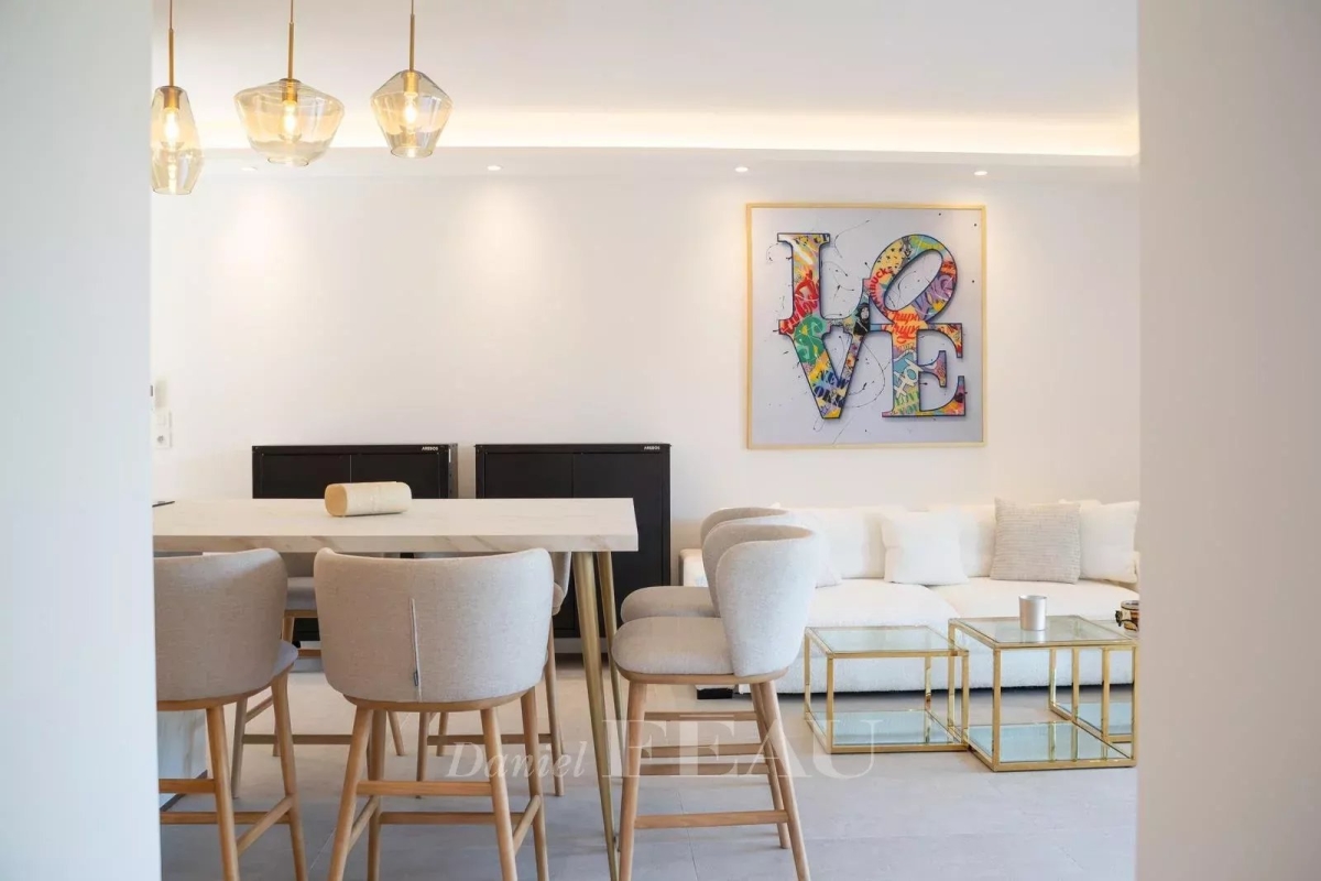 Appartement de luxe à vendre à Saint-Tropez, 1 950 000 €, Photo 1