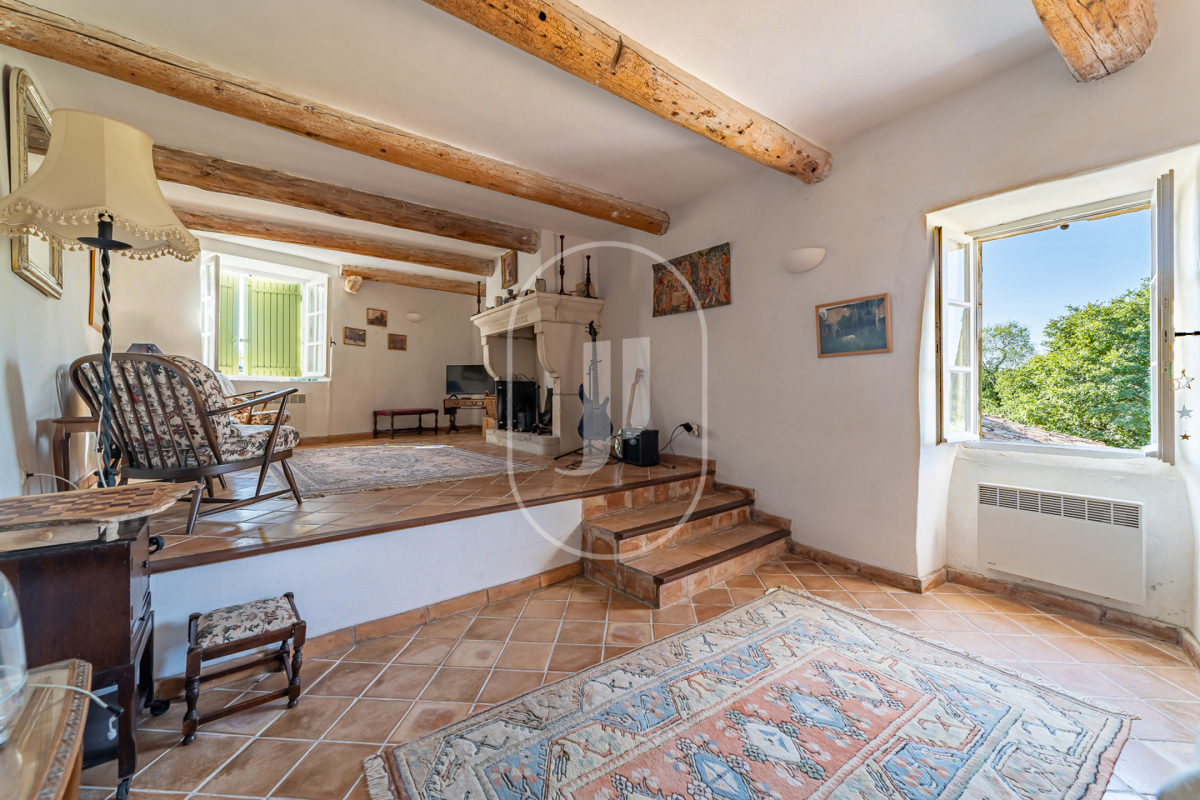 Luxury House for sale in La Capelle-et-Masmolène, 650 000 €, Photo 4