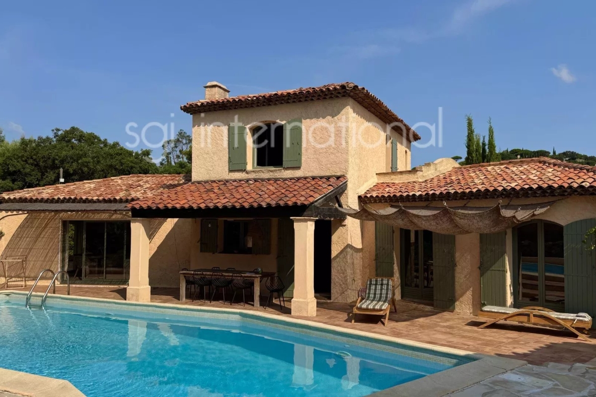 Luxury House for sale in La Croix-Valmer, 1 900 000 €, Photo 1